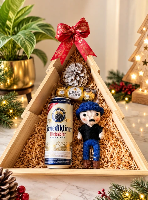Year-End Doll and Beer Gift Box