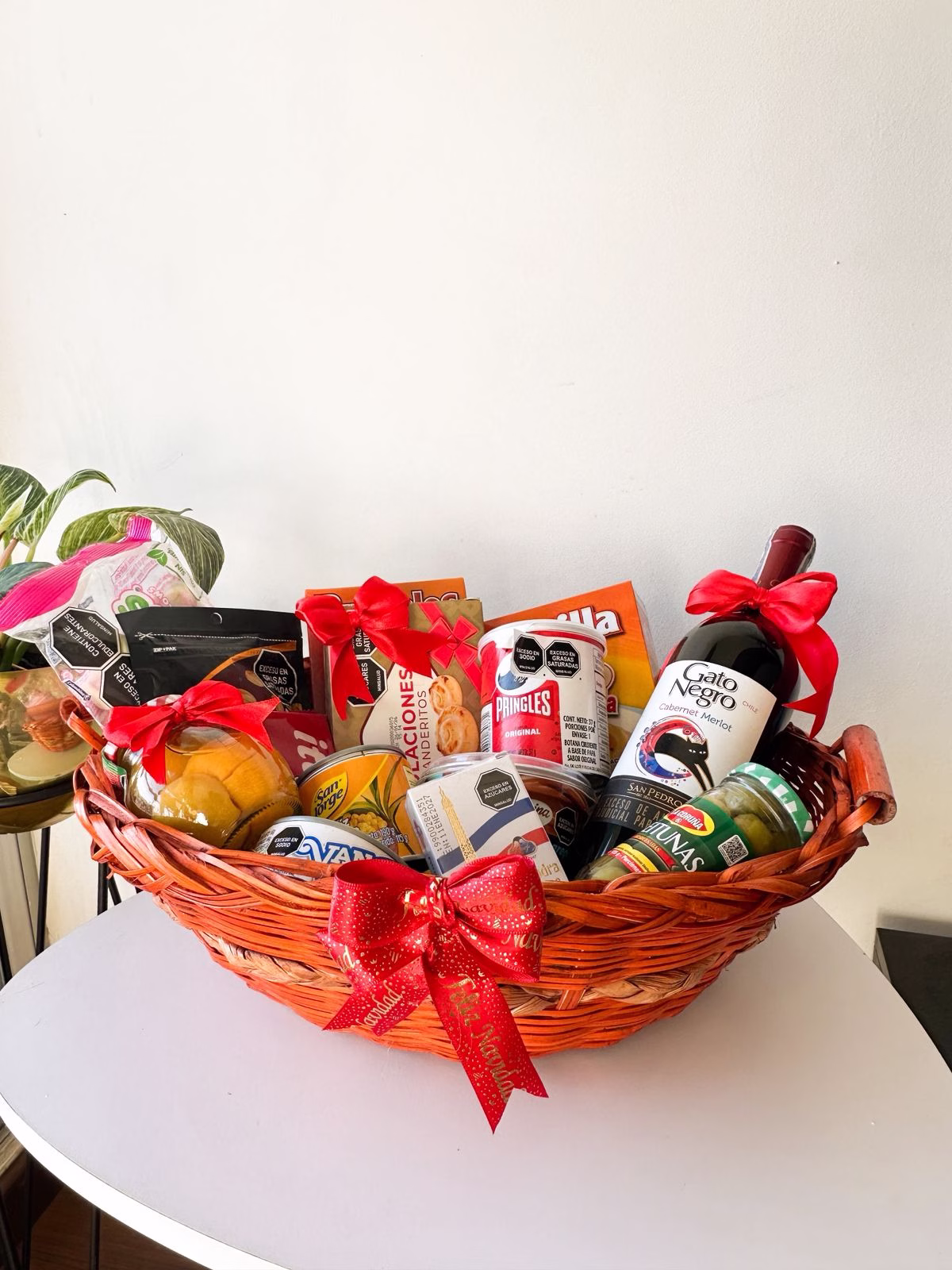 Corporate Gift Baskets Bogotá - Christmas Basket